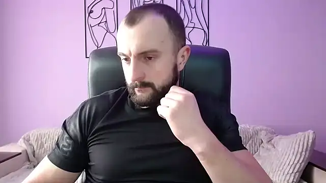 brindlefly6969 online show from February 7, 11:12 am