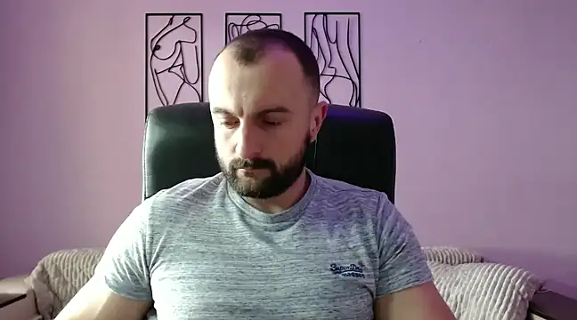 brindlefly6969 online show from February 25, 11:41 am