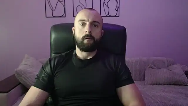 brindlefly6969 online show from September 27, 11:26 am