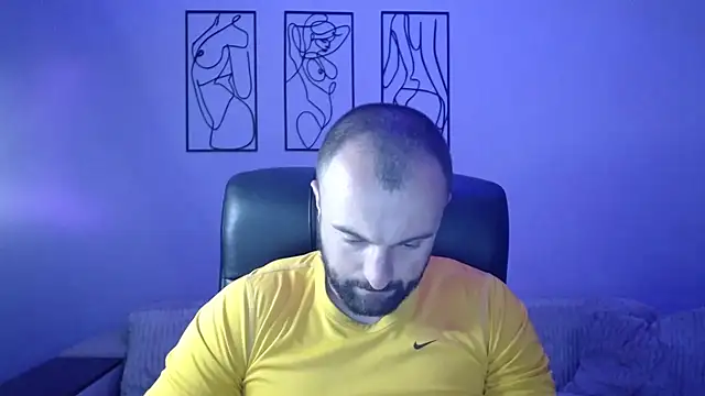 brindlefly6969 online show from October 2, 10:44 am