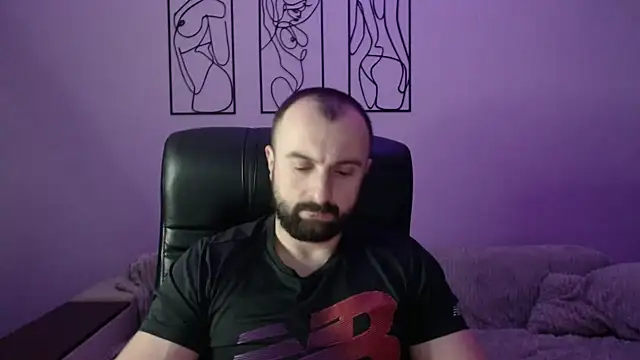 brindlefly6969 online show from December 15, 12:20 pm