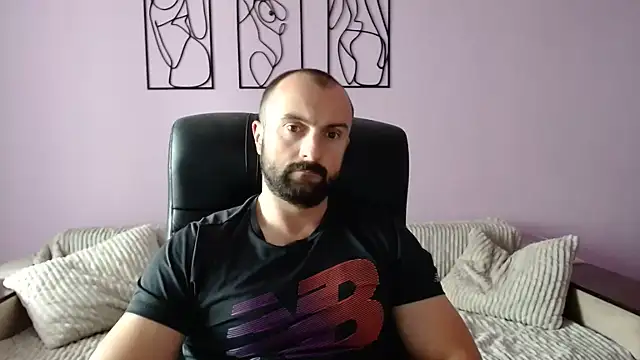 brindlefly6969 online show from July 31, 11:31 am
