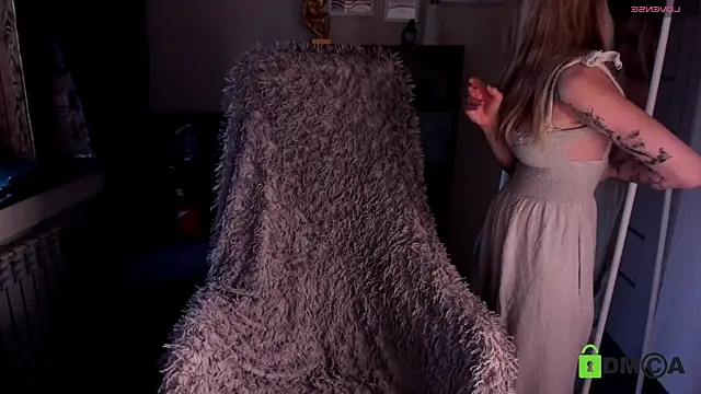 MalenaErnman online show from February 5, 1:33 pm