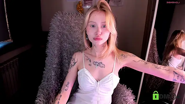 MalenaErnman online show from February 9, 10:42 am