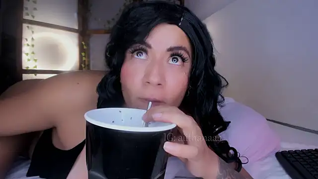 Snapshot of thanybonny chatting on March 16, 7:04 am thanybonny online show from March 16, 7:04 am