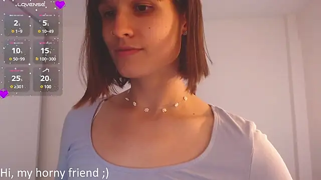 Snapshot of Your_Hand_In_mine chatting on February 6, 10:21 pm Your Hand In mine online show from February 6, 10:21 pm