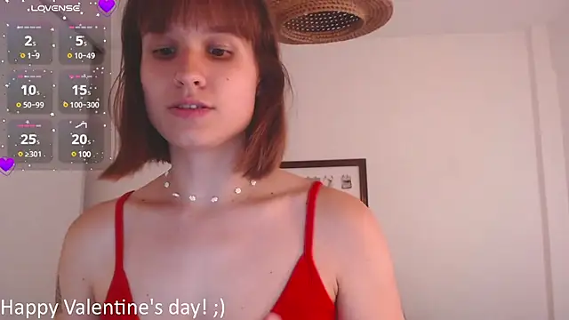 Snapshot of Your_Hand_In_mine chatting on February 14, 10:25 pm Your Hand In mine online show from February 14, 10:25 pm