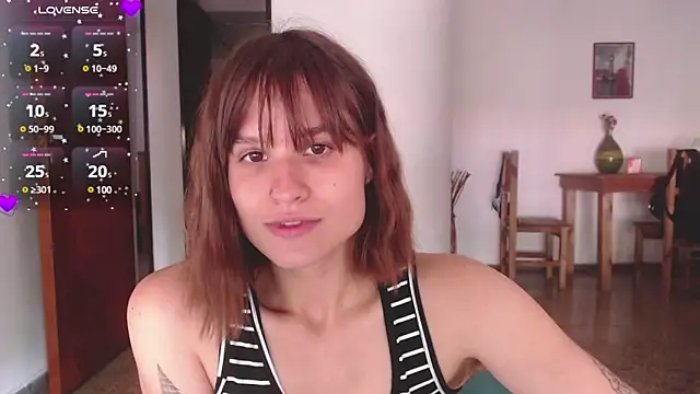 Snapshot of Your_Hand_In_mine chatting on March 13, 4:45 pm Your Hand In mine online show from March 13, 4:45 pm