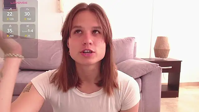 Snapshot of Your_Hand_In_mine chatting on September 13, 6:08 pm Your Hand In mine online show from September 13, 6:08 pm