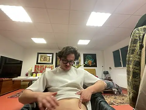 Snapshot of hardmecl chatting on March 16, 6:44 pm hardmecl online show from March 16, 6:44 pm