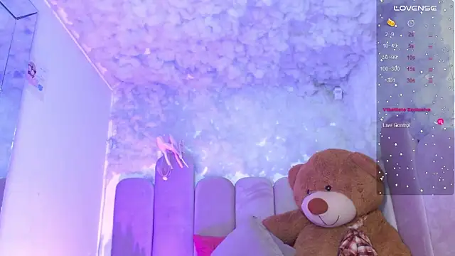 puca ebony online show from November 11, 7:36 pm