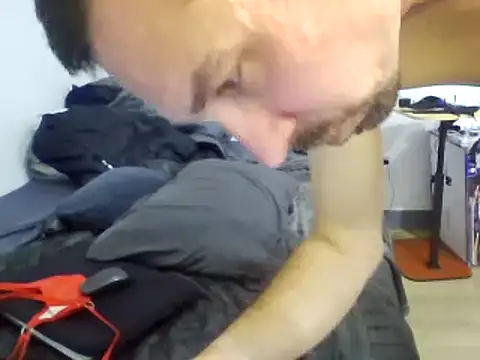 Iliketocooksquirt25 online show from March 9, 8:40 am