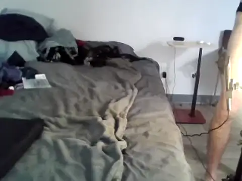 Iliketocooksquirt25 online show from March 12, 9:02 am