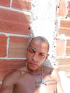 Gabriel Albuquerque1990 online show from October 17, 12:30 pm