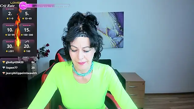 Silvia Wallec online show from July 25, 5:32 pm