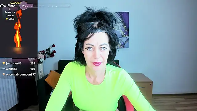 Silvia Wallec online show from August 1, 5:34 pm