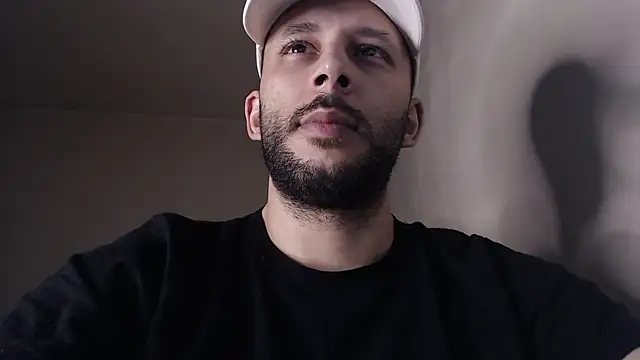 henryaxe online show from November 11, 2:00 am