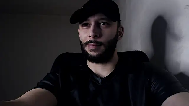 henryaxe online show from November 29, 9:40 pm