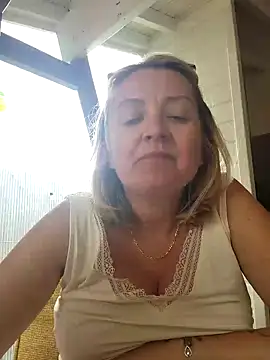 lady charlyne online show from January 24, 4:17 pm