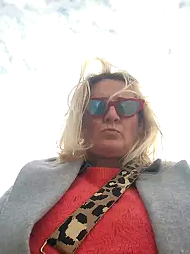 lady charlyne online show from February 19, 2:12 pm