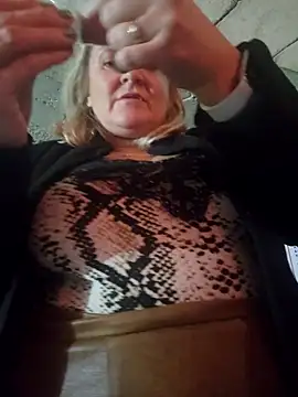 lady charlyne online show from March 21, 8:40 pm