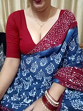 Snapshot of Priya_Boudi chatting on December 6, 5:11 pm Priya Boudi online show from December 6, 5:11 pm