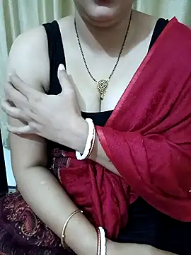 Snapshot of Priya_Boudi chatting on January 5, 5:30 pm Priya Boudi online show from January 5, 5:30 pm