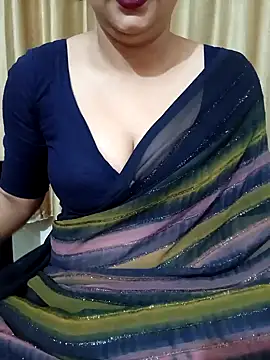 Snapshot of Priya_Boudi chatting on January 9, 3:44 pm Priya Boudi online show from January 9, 3:44 pm