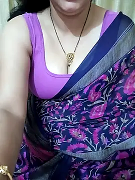 Snapshot of Priya_Boudi chatting on January 10, 4:30 pm Priya Boudi online show from January 10, 4:30 pm