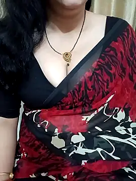 Snapshot of Priya_Boudi chatting on January 13, 4:08 pm Priya Boudi online show from January 13, 4:08 pm