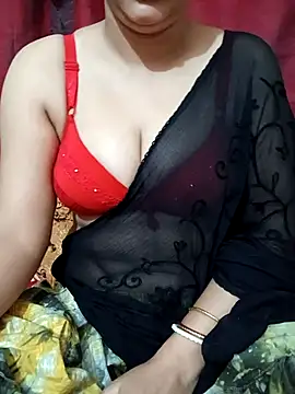Snapshot of Priya_Boudi chatting on March 11, 7:47 pm Priya Boudi online show from March 11, 7:47 pm