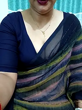 Snapshot of Priya_Boudi chatting on March 15, 5:04 pm Priya Boudi online show from March 15, 5:04 pm