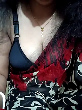 Snapshot of Priya_Boudi chatting on September 15, 6:30 pm Priya Boudi online show from September 15, 6:30 pm