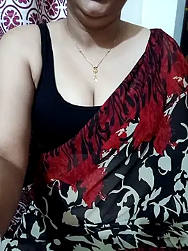 Snapshot of Priya_Boudi chatting on October 6, 6:27 pm Priya Boudi online show from October 6, 6:27 pm