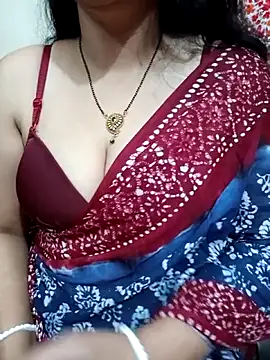 Snapshot of Priya_Boudi chatting on October 31, 6:09 pm Priya Boudi online show from October 31, 6:09 pm