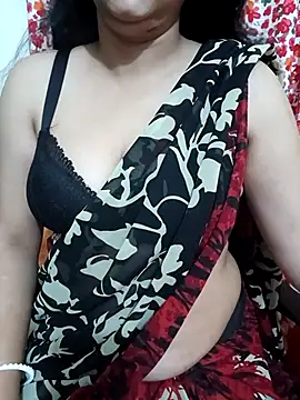 Snapshot of Priya_Boudi chatting on November 29, 5:49 pm Priya Boudi online show from November 29, 5:49 pm