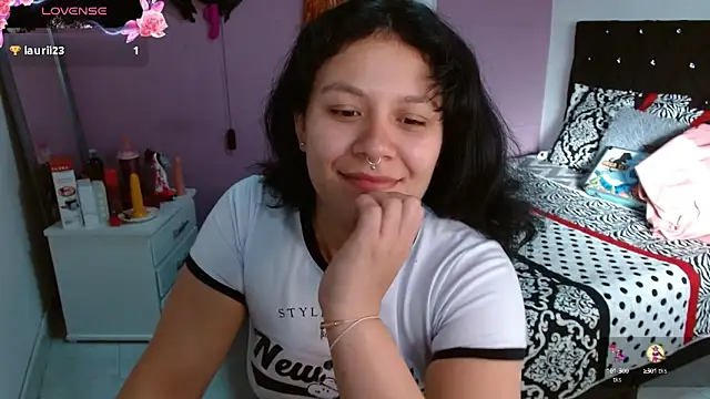 Snapshot of soniafuckboobs chatting on February 1, 12:16 pm soniafuckboobs online show from February 1, 12:16 pm