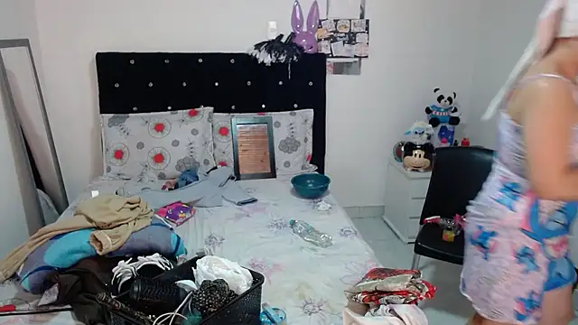 soniafuckboobs online show from April 29, 7:42 pm