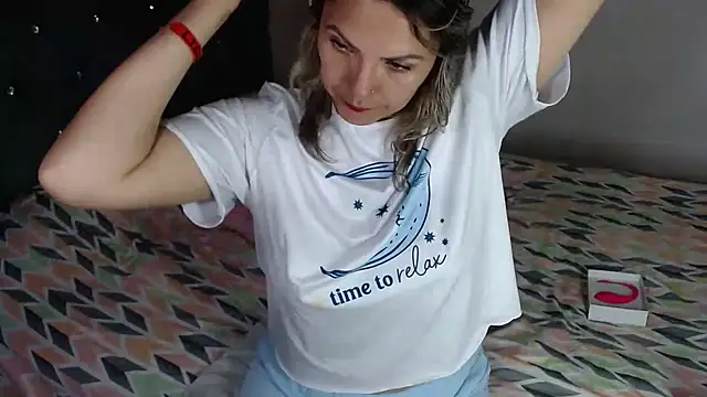Chantal hott online show from April 28, 7:52 pm