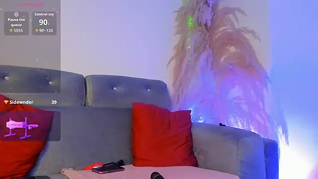 Salome Villa online show from January 7, 2:14 am