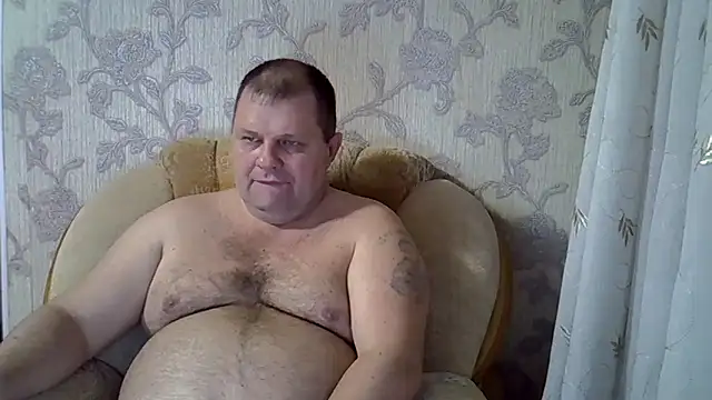 Snapshot of Nilola6 chatting on January 18, 1:29 pm Nilola6 online show from January 18, 1:29 pm