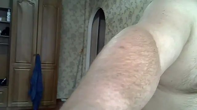 Snapshot of Nilola6 chatting on February 24, 2:19 am Nilola6 online show from February 24, 2:19 am