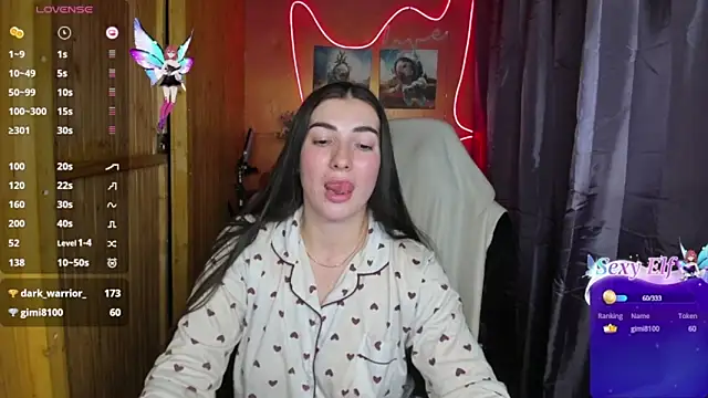 Snapshot of Fiery_Brunette_ chatting on December 31, 12:04 pm Fiery Brunette online show from December 31, 12:04 pm