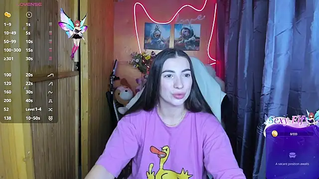 Snapshot of Fiery_Brunette_ chatting on January 11, 11:02 am Fiery Brunette online show from January 11, 11:02 am