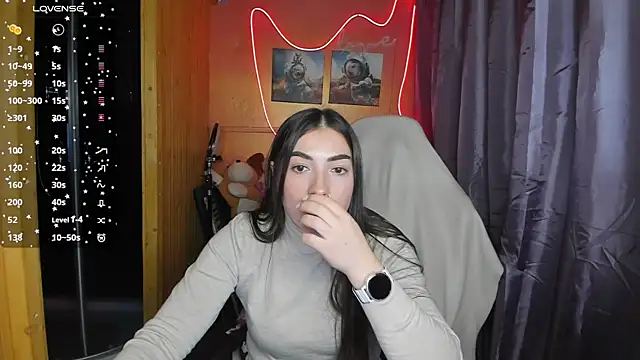 Snapshot of Fiery_Brunette_ chatting on February 27, 11:52 am Fiery Brunette online show from February 27, 11:52 am