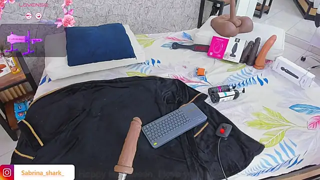 sabrina shark  online show from November 10, 2:54 am