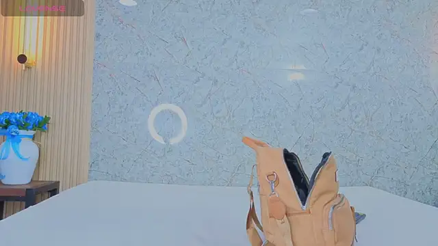 sabrina shark  online show from December 18, 1:44 am