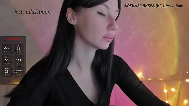 Snapshot of elena_addiction chatting on December 16, 11:22 am elena addiction online show from December 16, 11:22 am