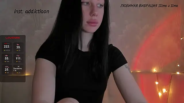 Snapshot of elena_addiction chatting on December 20, 5:47 am elena addiction online show from December 20, 5:47 am