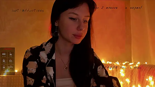 Snapshot of elena_addiction chatting on January 9, 1:13 pm elena addiction online show from January 9, 1:13 pm